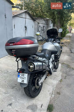 Мотоцикл Многоцелевой (All-round) Suzuki V-Strom 650 2004 в 