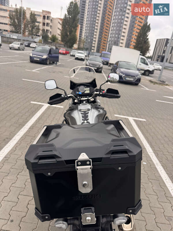 Мотоцикл Туризм Suzuki V-Strom 650 2021 в Киеве фото 3 Мотоцикл Туризм Suzuki V-Strom 650 2021 в Киеве