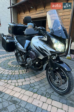 Мотоцикл Багатоцільовий (All-round) Suzuki V-Strom 650 2005 в 