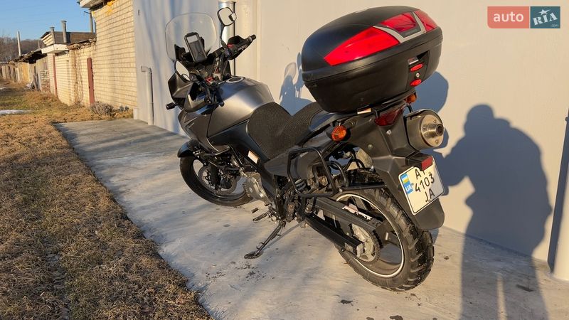 Мотоцикл Круізер Suzuki V-Strom 650 2006 в Житомирі