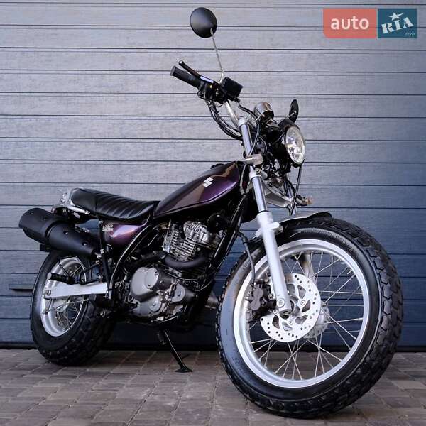Suzuki VanVan 200 2004