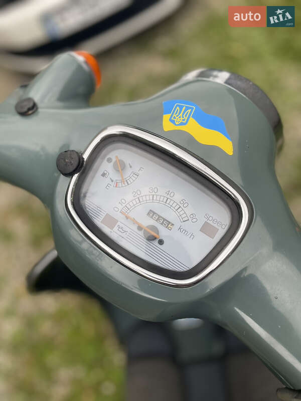 Мотоцикл Классик Suzuki Verde 50 1998 в Тысменице