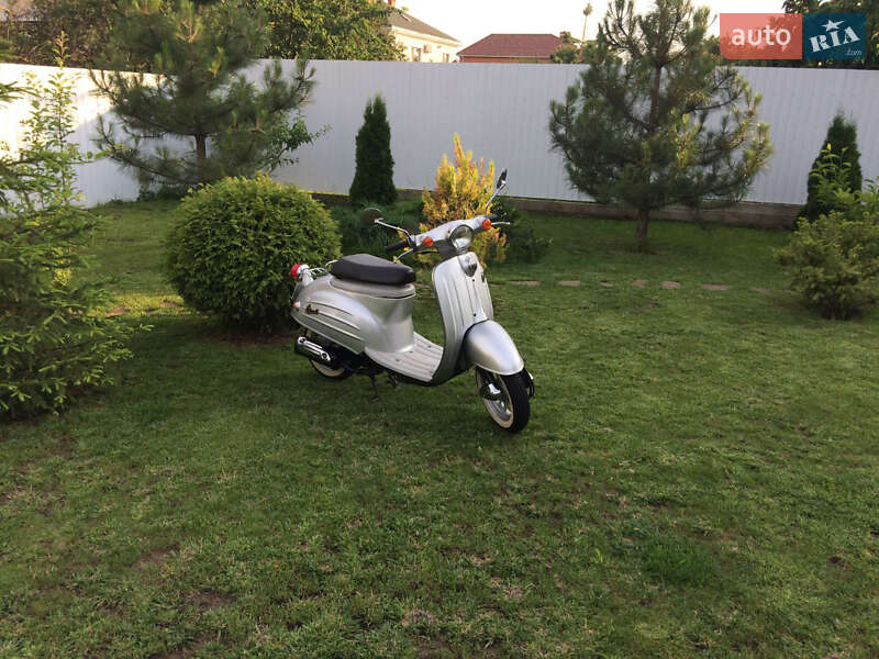 Грузовые мотороллеры, мотоциклы, скутеры, мопеды Suzuki Verde 50 2001 в Одессе фото 13 Грузовые мотороллеры, мотоциклы, скутеры, мопеды Suzuki Verde 50 2001 в Одессе