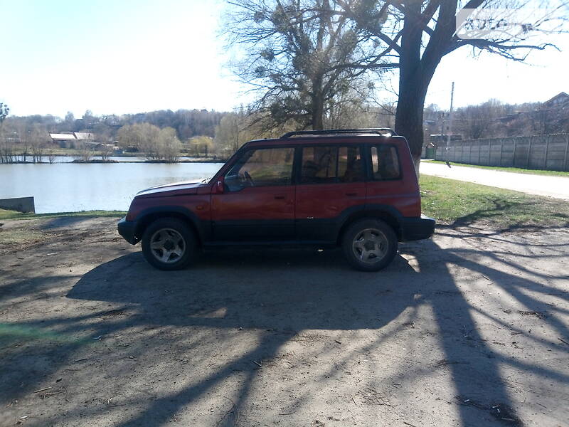 Позашляховик / Кросовер Suzuki Vitara 1997 в Києві