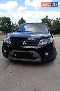 Позашляховик / Кросовер Suzuki Vitara 2017 в Сумах