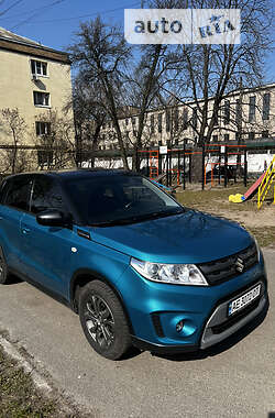 Внедорожник / Кроссовер Suzuki Vitara 2015 в Киеве