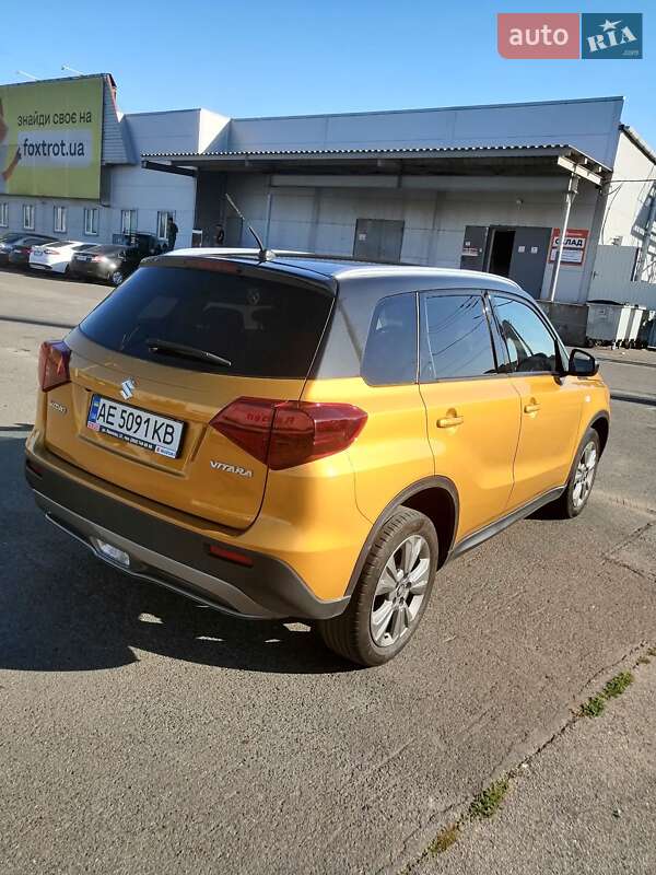 Внедорожник / Кроссовер Suzuki Vitara 2019 в Киеве