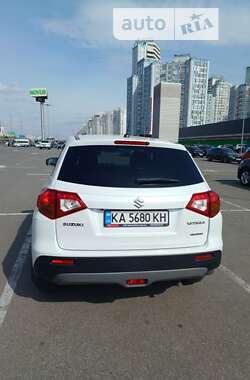Внедорожник / Кроссовер Suzuki Vitara 2017 в Киеве