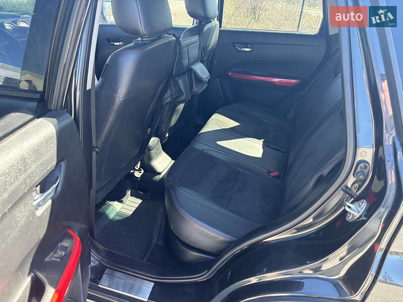 Позашляховик / Кросовер Suzuki Vitara 2017 в Запоріжжі