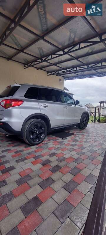 Внедорожник / Кроссовер Suzuki Vitara 2018 в 
