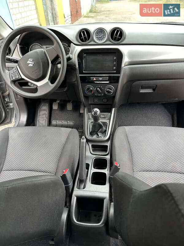Позашляховик / Кросовер Suzuki Vitara 2017 в Черкасах