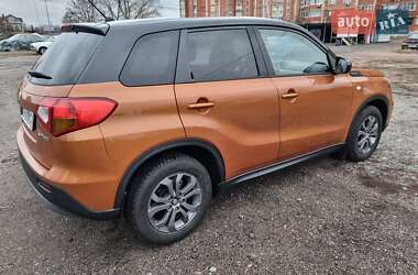 Внедорожник / Кроссовер Suzuki Vitara 2015 в Киеве