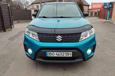 Внедорожник / Кроссовер Suzuki Vitara 2015 в 
