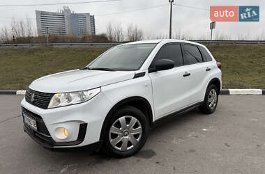 Позашляховик / Кросовер Suzuki Vitara 2019 в Києві