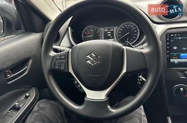 Внедорожник / Кроссовер Suzuki Vitara 2020 в 