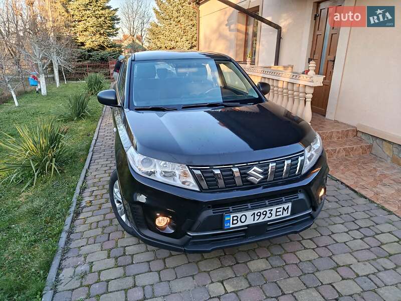 Позашляховик / Кросовер Suzuki Vitara 2021 в Рівному