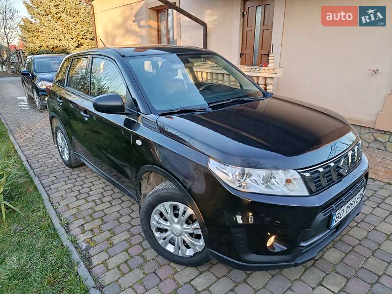 Позашляховик / Кросовер Suzuki Vitara 2021 в Рівному