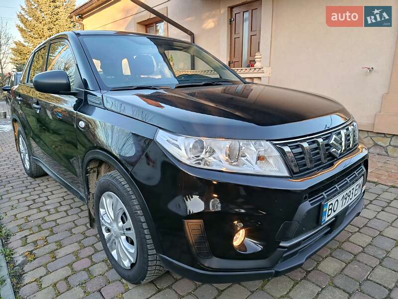 Позашляховик / Кросовер Suzuki Vitara 2021 в Рівному