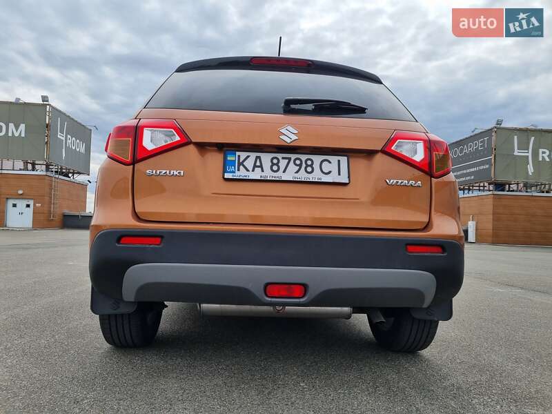Внедорожник / Кроссовер Suzuki Vitara 2015 в Киеве