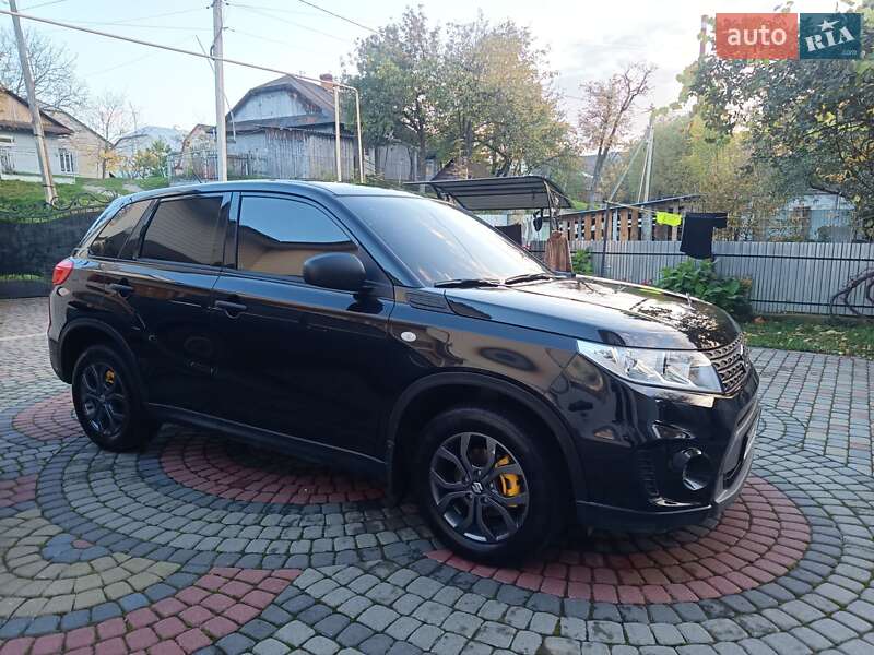 Внедорожник / Кроссовер Suzuki Vitara 2017 в 