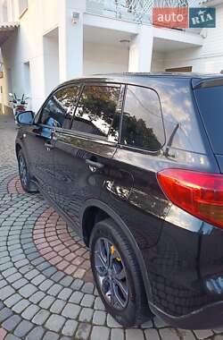 Внедорожник / Кроссовер Suzuki Vitara 2017 в 