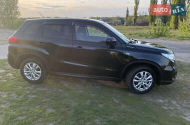 Внедорожник / Кроссовер Suzuki Vitara 2017 в 