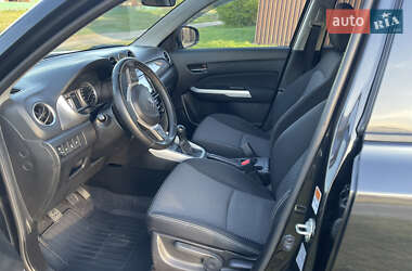 Внедорожник / Кроссовер Suzuki Vitara 2017 в 