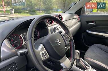 Внедорожник / Кроссовер Suzuki Vitara 2018 в 