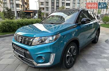 Внедорожник / Кроссовер Suzuki Vitara 2019 в 