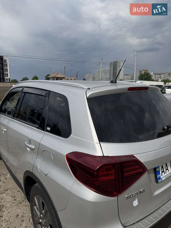Внедорожник / Кроссовер Suzuki Vitara 2019 в Киеве