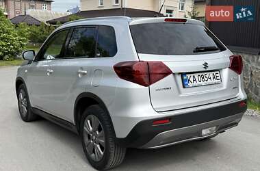 Внедорожник / Кроссовер Suzuki Vitara 2019 в 