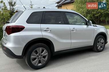 Внедорожник / Кроссовер Suzuki Vitara 2019 в 