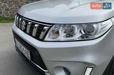 Внедорожник / Кроссовер Suzuki Vitara 2019 в 