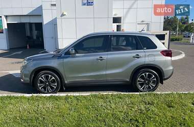 Позашляховик / Кросовер Suzuki Vitara 2020 в 