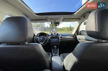 Позашляховик / Кросовер Suzuki Vitara 2020 в 