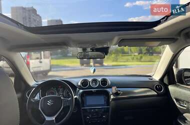 Позашляховик / Кросовер Suzuki Vitara 2020 в 