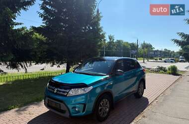Внедорожник / Кроссовер Suzuki Vitara 2015 в 