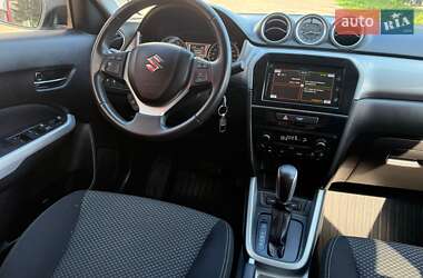 Внедорожник / Кроссовер Suzuki Vitara 2015 в 