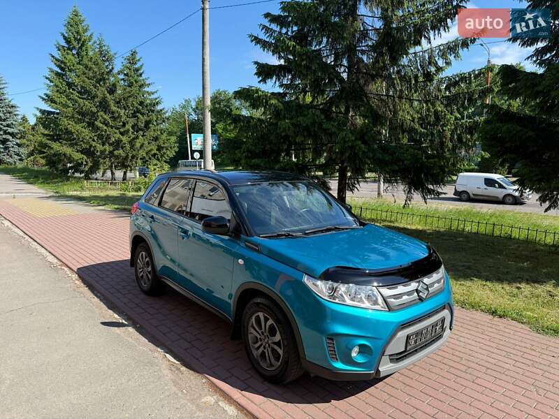 Внедорожник / Кроссовер Suzuki Vitara 2015 в 