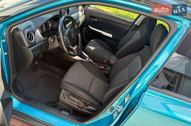 Внедорожник / Кроссовер Suzuki Vitara 2015 в 