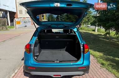 Внедорожник / Кроссовер Suzuki Vitara 2015 в 