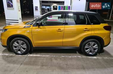 Позашляховик / Кросовер Suzuki Vitara 2020 в 