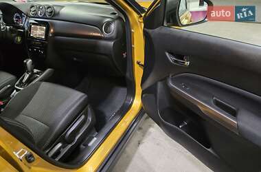 Позашляховик / Кросовер Suzuki Vitara 2020 в 