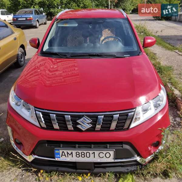 Внедорожник / Кроссовер Suzuki Vitara 2019 в 