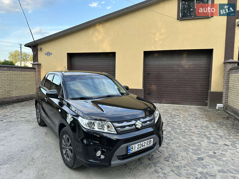 Внедорожник / Кроссовер Suzuki Vitara 2015 в 