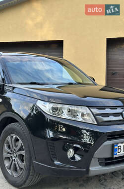 Внедорожник / Кроссовер Suzuki Vitara 2015 в 