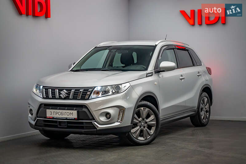 Внедорожник / Кроссовер Suzuki Vitara 2019 в 