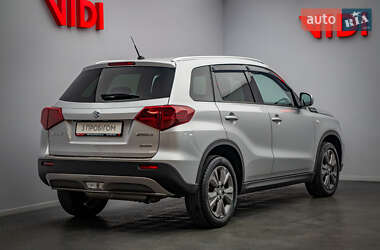 Внедорожник / Кроссовер Suzuki Vitara 2019 в 