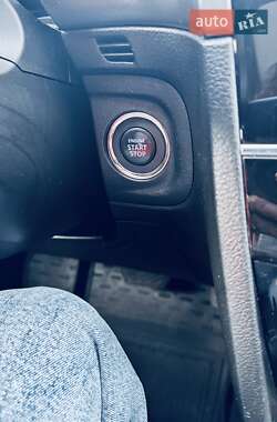 Внедорожник / Кроссовер Suzuki Vitara 2015 в 