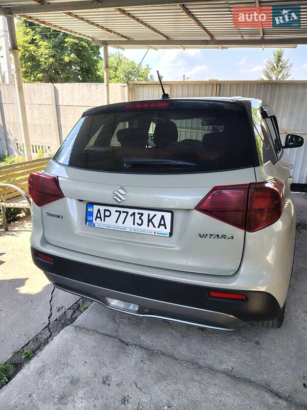 Suzuki Vitara 2022